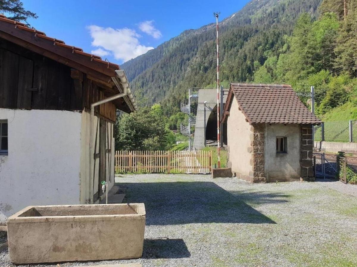 Bahnwaerterhaus Eggwald Βίλα Wassen Εξωτερικό φωτογραφία